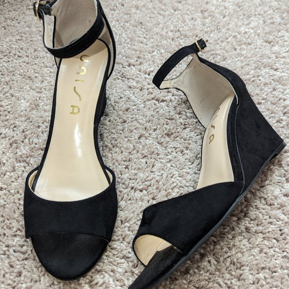 Unisa Black Suede Wedge Women Sz 7.5 M - Picture 2 of 15